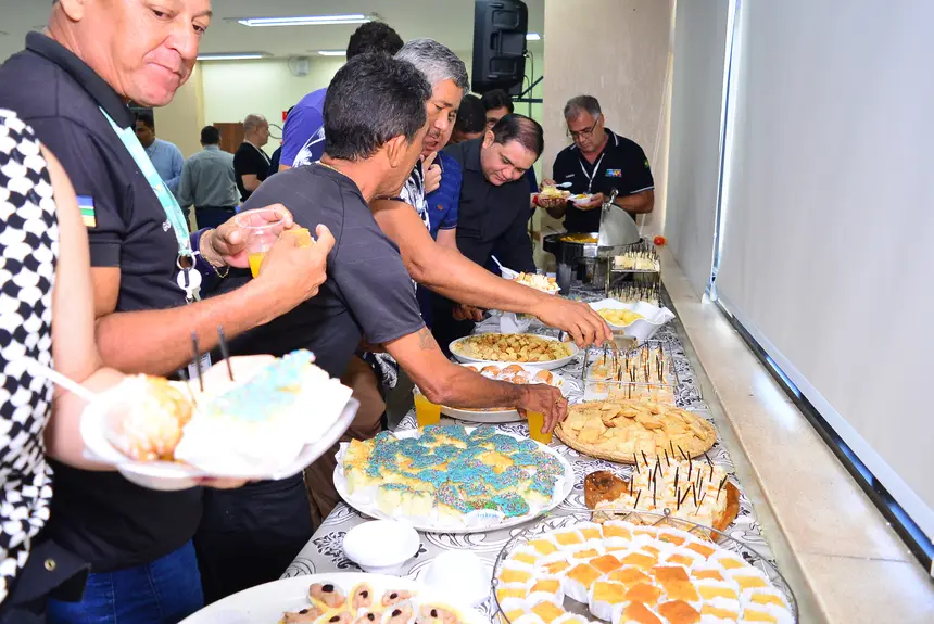  <div class='credito_fotos'>Foto: Maksuel Martins/GEA   |   <a href='/midias/2025/originais/20251118140000-GF00016700-F00209846.webp' download><i class='fa-solid fa-download'></i> Download</a></div>