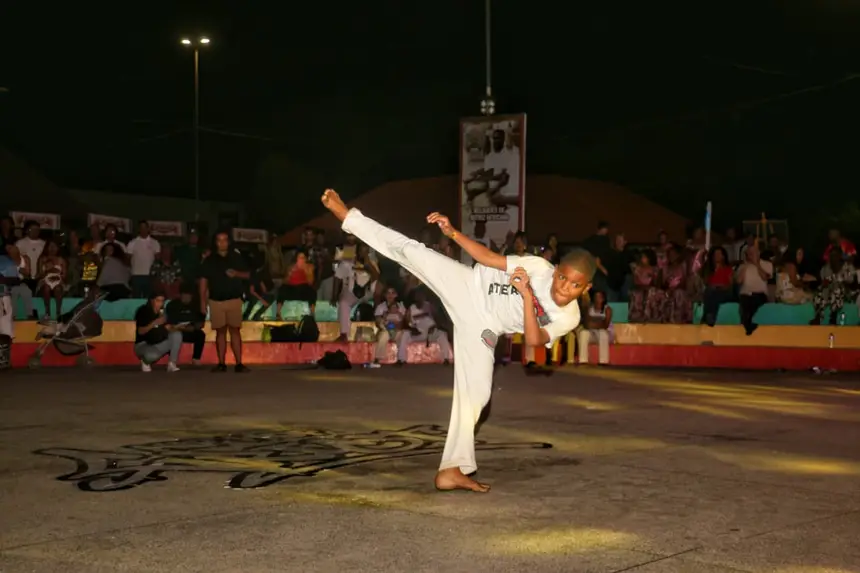  <div class='credito_fotos'>Foto: Aog Rocha/GEA   |   <a href='/midias/2025/originais/20251119133500-GF00016708-F00210035.webp' download><i class='fa-solid fa-download'></i> Download</a></div>