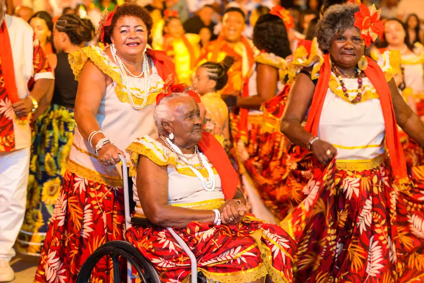 Grupos de batuque e marabaixo proporcionaram um espetáculo que encantou o público presente