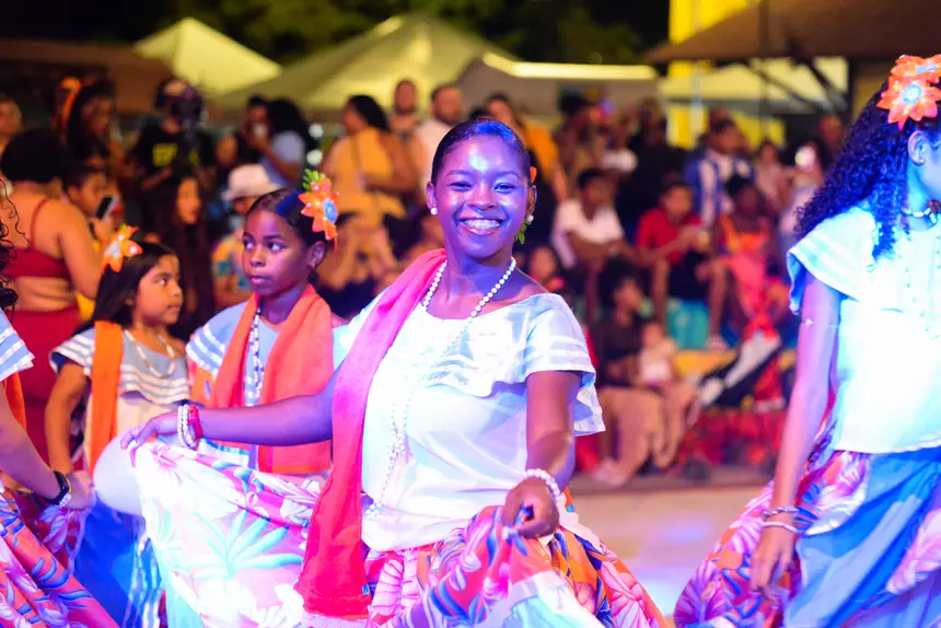 Grupos de batuque e marabaixo proporcionaram um espetáculo que encantou o público presente