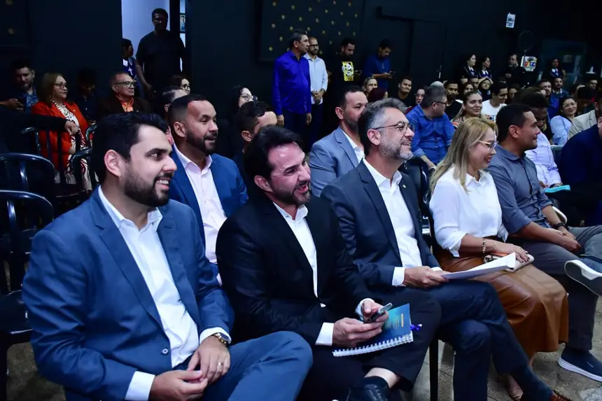  <div class='credito_fotos'>Foto: Max Renê/GEA   |   <a href='/midias/2025/originais/20251124093655-GF00016710-F00210107.webp' download><i class='fa-solid fa-download'></i> Download</a></div>