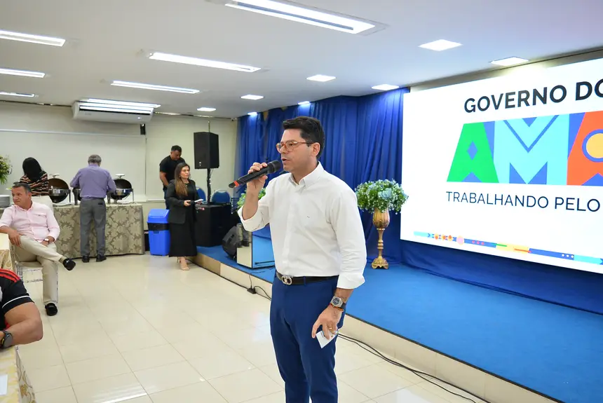  <div class='credito_fotos'>Foto: Maksuel Martins/GEA   |   <a href='/midias/2025/originais/20251124104709-GF00016716-F00210216.webp' download><i class='fa-solid fa-download'></i> Download</a></div>