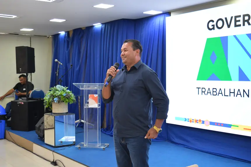  <div class='credito_fotos'>Foto: Maksuel Martins/GEA   |   <a href='/midias/2025/originais/20251124104730-GF00016716-F00210231.webp' download><i class='fa-solid fa-download'></i> Download</a></div>