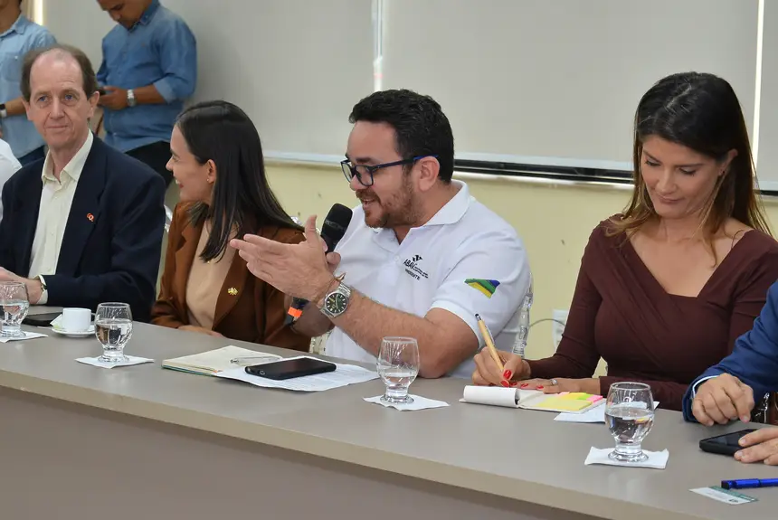  <div class='credito_fotos'>Foto: Maksuel Martins/GEA   |   <a href='/midias/2025/originais/20251124105146-GF00016717-F00210245.webp' download><i class='fa-solid fa-download'></i> Download</a></div>