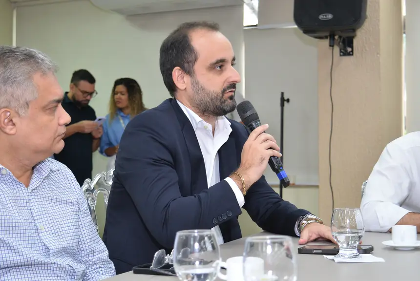  <div class='credito_fotos'>Foto: Maksuel Martins/GEA   |   <a href='/midias/2025/originais/20251124105153-GF00016717-F00210250.webp' download><i class='fa-solid fa-download'></i> Download</a></div>