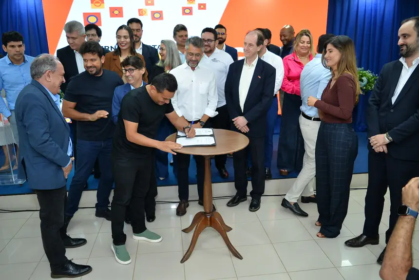  <div class='credito_fotos'>Foto: Maksuel Martins/GEA   |   <a href='/midias/2025/originais/20251124105212-GF00016717-F00210264.webp' download><i class='fa-solid fa-download'></i> Download</a></div>