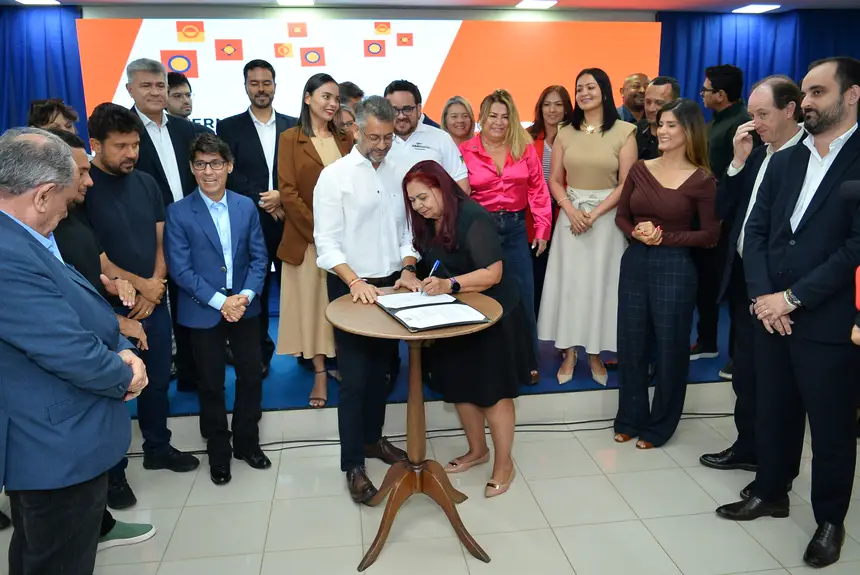  <div class='credito_fotos'>Foto: Maksuel Martins/GEA   |   <a href='/midias/2025/originais/20251124105221-GF00016717-F00210270.webp' download><i class='fa-solid fa-download'></i> Download</a></div>