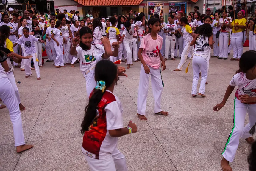  <div class='credito_fotos'>Foto: Gabriel Penha/Fundação Marabaixo   |   <a href='/midias/2025/originais/20251124112158-GF00016719-F00210340.webp' download><i class='fa-solid fa-download'></i> Download</a></div>