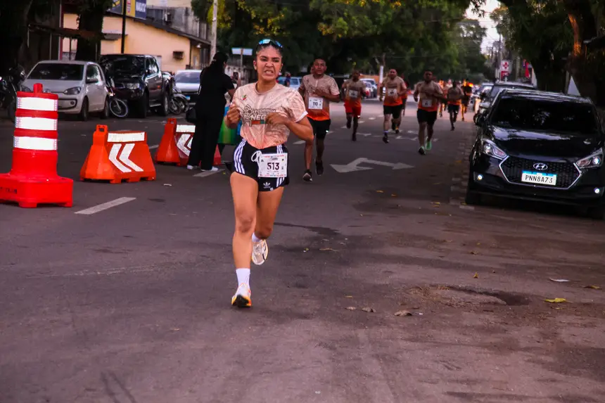  <div class='credito_fotos'>Foto: Gabriel Penha/Fundação Marabaixo   |   <a href='/midias/2025/originais/20251124112442-GF00016720-F00210401.webp' download><i class='fa-solid fa-download'></i> Download</a></div>