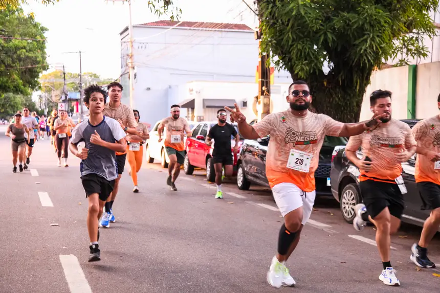  <div class='credito_fotos'>Foto: Gabriel Penha/Fundação Marabaixo   |   <a href='/midias/2025/originais/20251124112452-GF00016720-F00210409.webp' download><i class='fa-solid fa-download'></i> Download</a></div>