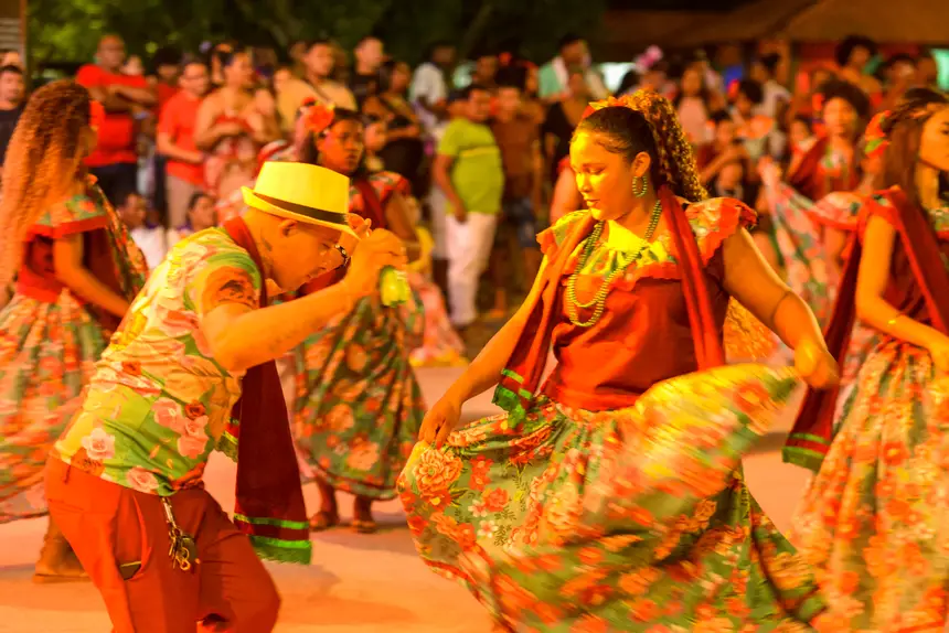  <div class='credito_fotos'>Foto: Gabriel Penha/Fundação Marabaixo   |   <a href='/midias/2025/originais/20251124140650-GF00016722-F00210485.webp' download><i class='fa-solid fa-download'></i> Download</a></div>