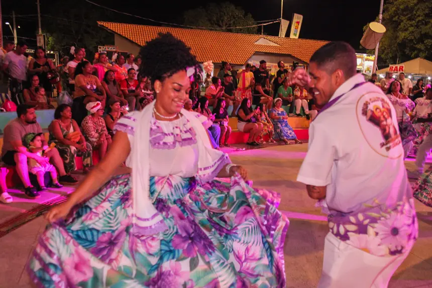  <div class='credito_fotos'>Foto: Gabriel Penha/Fundação Marabaixo   |   <a href='/midias/2025/originais/20251124140805-GF00016722-F00210543.webp' download><i class='fa-solid fa-download'></i> Download</a></div>