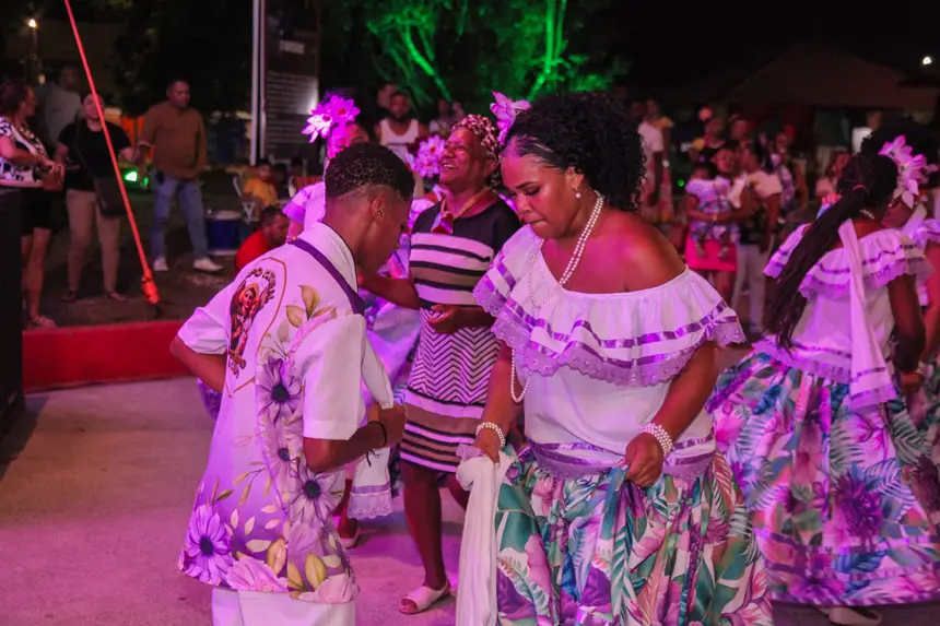  <div class='credito_fotos'>Foto: Gabriel Penha/Fundação Marabaixo   |   <a href='/midias/2025/originais/20251124140830-GF00016722-F00210562.webp' download><i class='fa-solid fa-download'></i> Download</a></div>