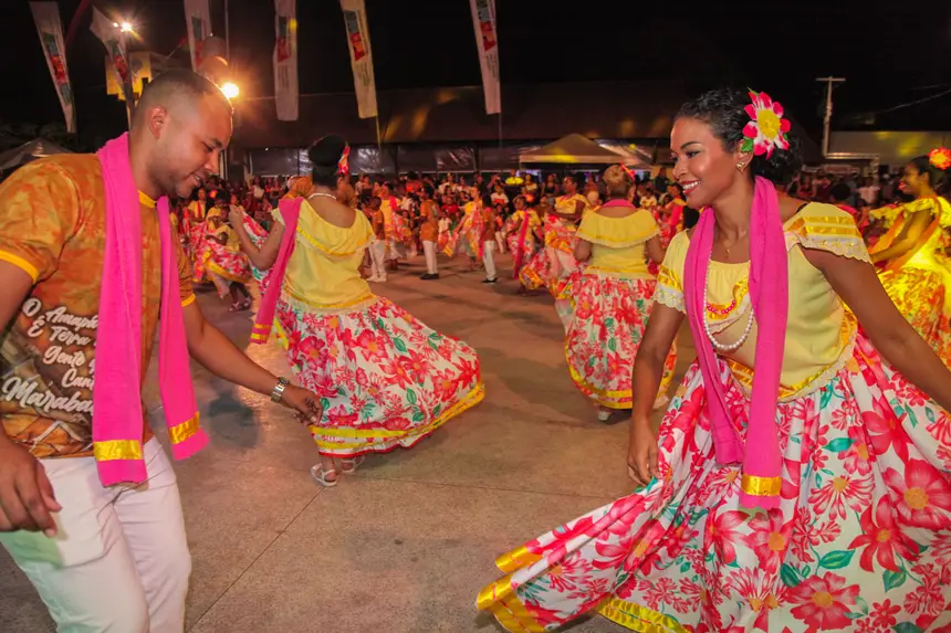  <div class='credito_fotos'>Foto: Gabriel Penha/Fundação Marabaixo   |   <a href='/midias/2025/originais/20251124140842-GF00016722-F00210571.webp' download><i class='fa-solid fa-download'></i> Download</a></div>