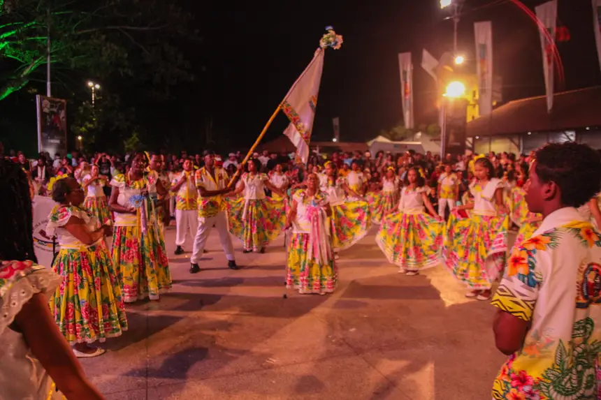  <div class='credito_fotos'>Foto: Gabriel Penha/Fundação Marabaixo   |   <a href='/midias/2025/originais/20251124140854-GF00016722-F00210580.webp' download><i class='fa-solid fa-download'></i> Download</a></div>