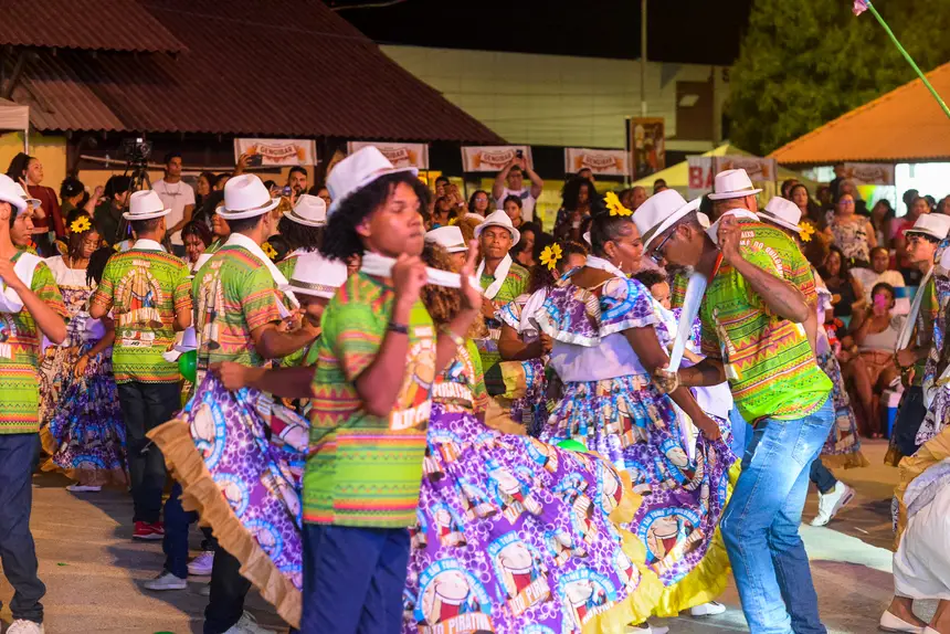  <div class='credito_fotos'>Foto: Gabriel Penha/Fundação Marabaixo   |   <a href='/midias/2025/originais/20251126094548-GF00016724-F00210673.webp' download><i class='fa-solid fa-download'></i> Download</a></div>