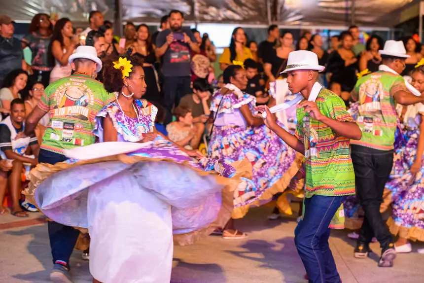  <div class='credito_fotos'>Foto: Gabriel Penha/Fundação Marabaixo   |   <a href='/midias/2025/originais/20251126094549-GF00016724-F00210674.webp' download><i class='fa-solid fa-download'></i> Download</a></div>