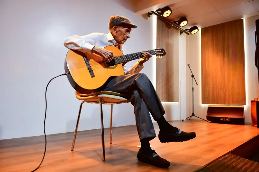  <div class='credito_fotos'>Foto: Max Renê/GEA   |   <a href='/midias/2025/originais/20251127101051-GF00016735-F00210995.webp' download><i class='fa-solid fa-download'></i> Download</a></div>