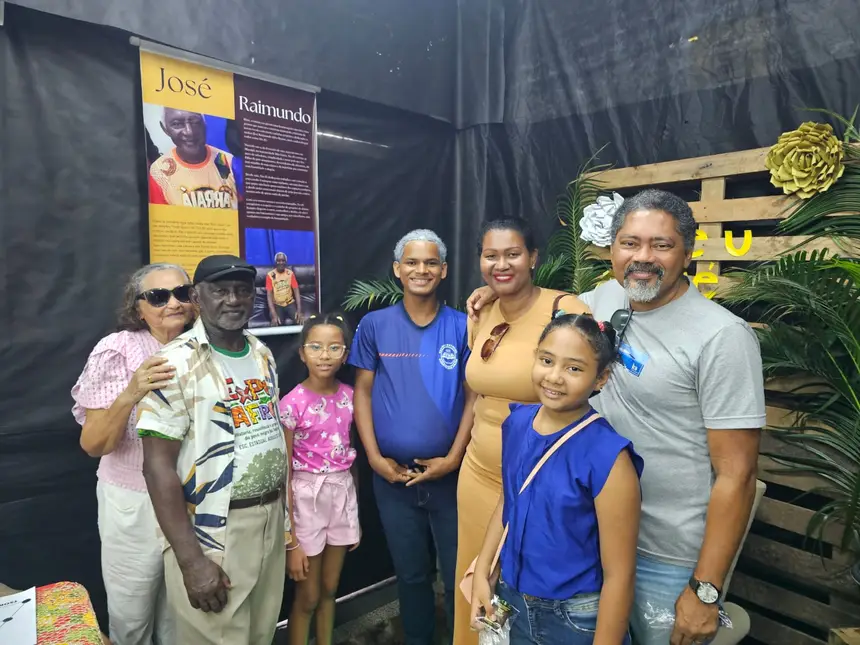 Seu Zé e seus familiares acompanharam a homenagem no primeiro dia de programação 