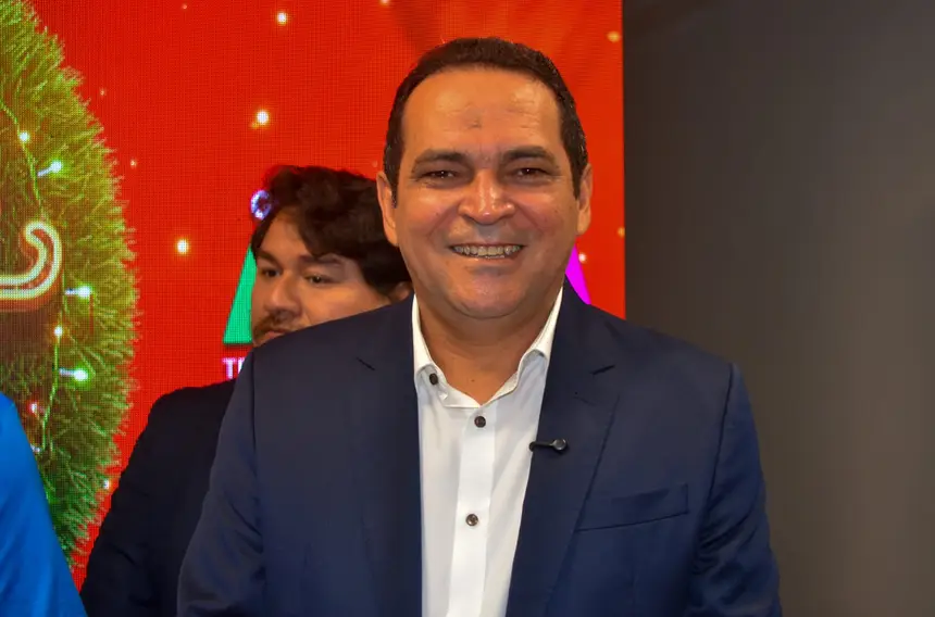 Secretário de Educação, Paulo Lemos