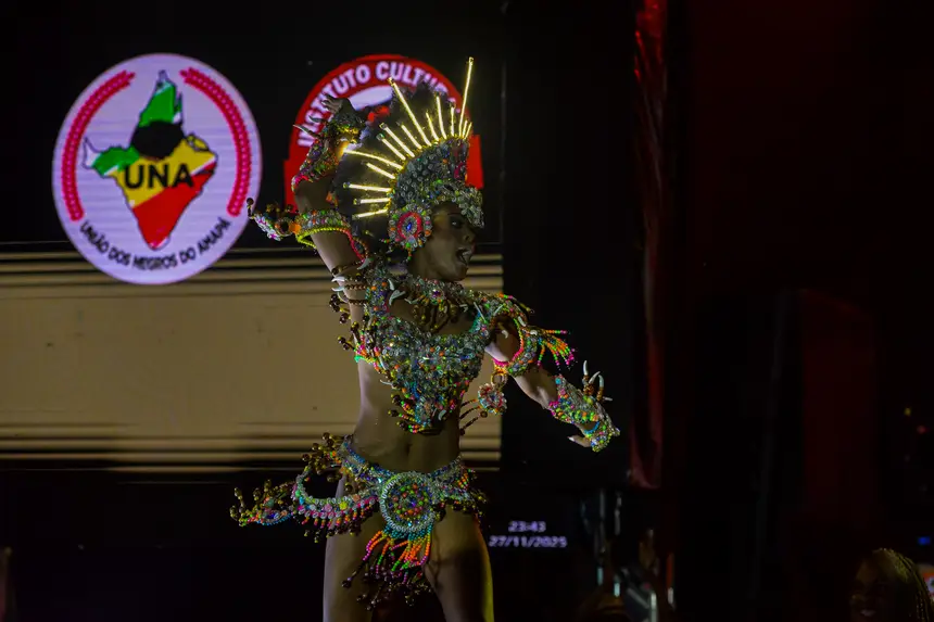  <div class='credito_fotos'>Foto: Gabriel Penha/Fundação Marabaixo   |   <a href='/midias/2025/originais/20251128150648-GF00016739-F00211213.webp' download><i class='fa-solid fa-download'></i> Download</a></div>