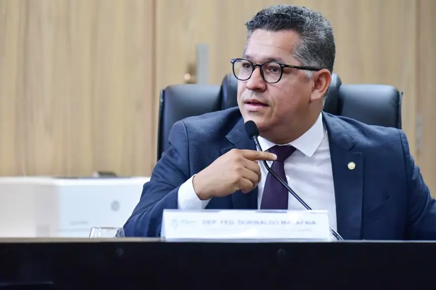  <div class='credito_fotos'>Foto: Max Renê/GEA   |   <a href='/midias/2025/originais/20251128152538-GF00016740-F00211272.webp' download><i class='fa-solid fa-download'></i> Download</a></div>