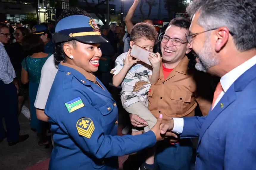  <div class='credito_fotos'>Foto: Maksuel Martins/GEA   |   <a href='/midias/2025/originais/20251201082804-GF00016742-F00211311.webp' download><i class='fa-solid fa-download'></i> Download</a></div>