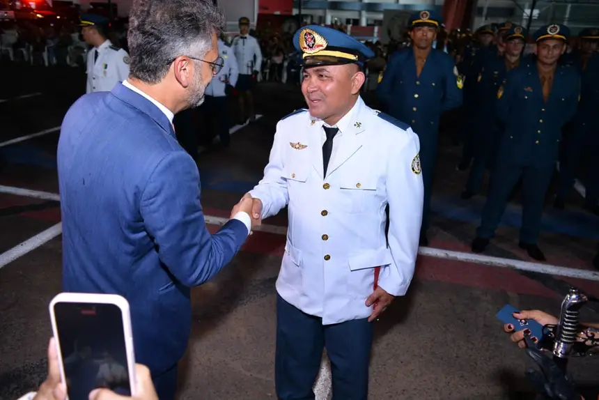  <div class='credito_fotos'>Foto: Maksuel Martins/GEA   |   <a href='/midias/2025/originais/20251201082816-GF00016742-F00211323.webp' download><i class='fa-solid fa-download'></i> Download</a></div>