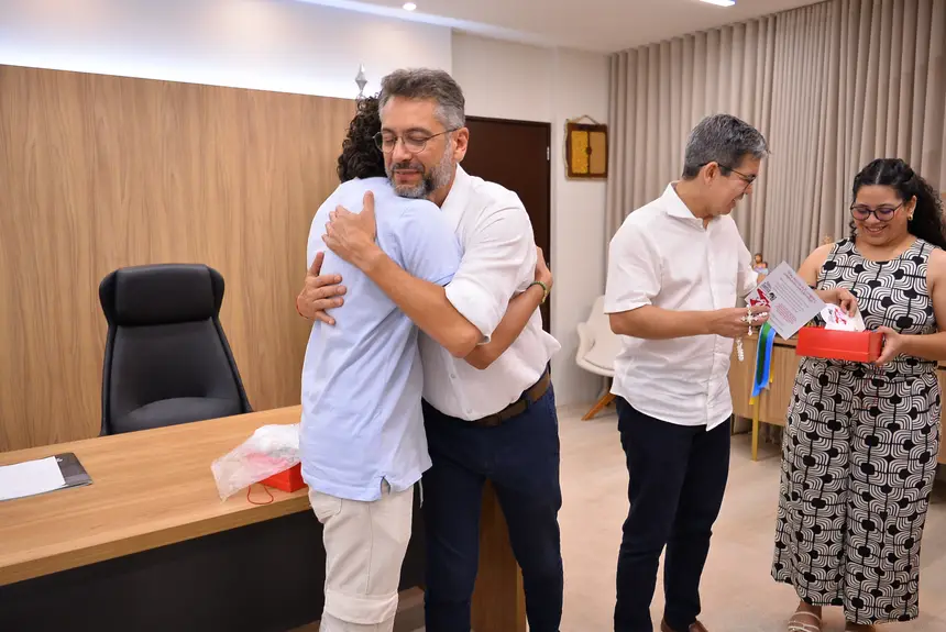  <div class='credito_fotos'>Foto: Maksuel Martins/GEA   |   <a href='/midias/2025/originais/20251201083018-GF00016743-F00211349.webp' download><i class='fa-solid fa-download'></i> Download</a></div>