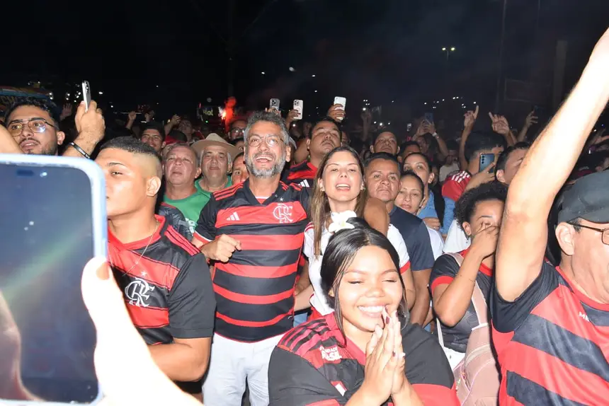  <div class='credito_fotos'>Foto: Maksuel Martins/GEA   |   <a href='/midias/2025/originais/20251201083647-GF00016745-F00211378.webp' download><i class='fa-solid fa-download'></i> Download</a></div>