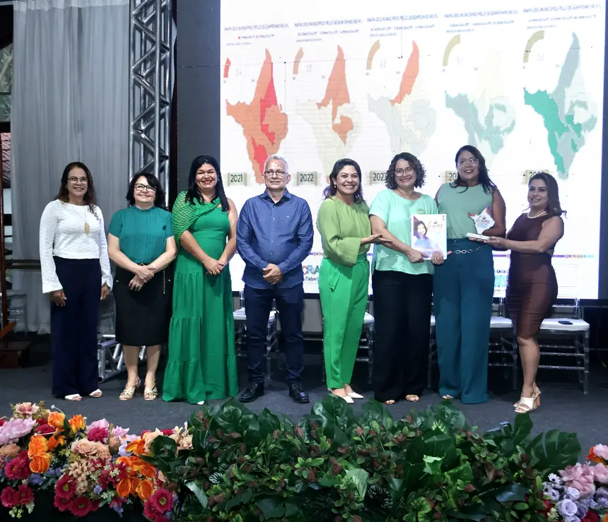  <div class='credito_fotos'>Foto: Jorge Júnior/GEA   |   <a href='/midias/2025/originais/20251203075512-GF00016748-F00211465.webp' download><i class='fa-solid fa-download'></i> Download</a></div>