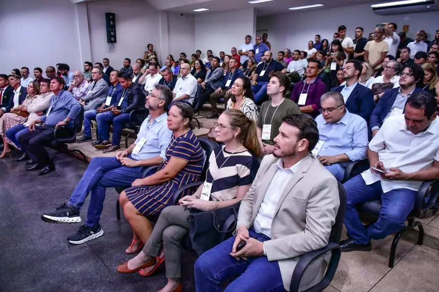  <div class='credito_fotos'>Foto: Max Renê/GEA   |   <a href='/midias/2025/originais/20251203081242-GF00016749-F00211504.webp' download><i class='fa-solid fa-download'></i> Download</a></div>