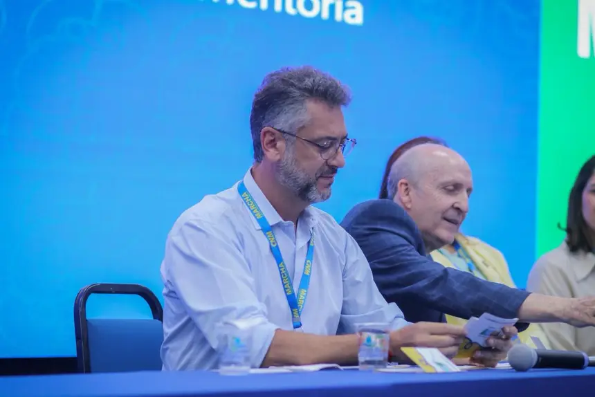  <div class='credito_fotos'>Foto: Ruan Alves / GEA   |   <a href='/midias/2025/originais/20251204151943-GF00016752-F00211586.webp' download><i class='fa-solid fa-download'></i> Download</a></div>