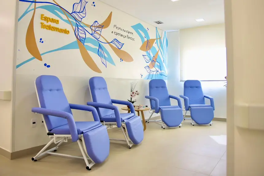 Foto: Vinícius Rodrigues/Agência Grito Nova sala de espera para realização do tratamento