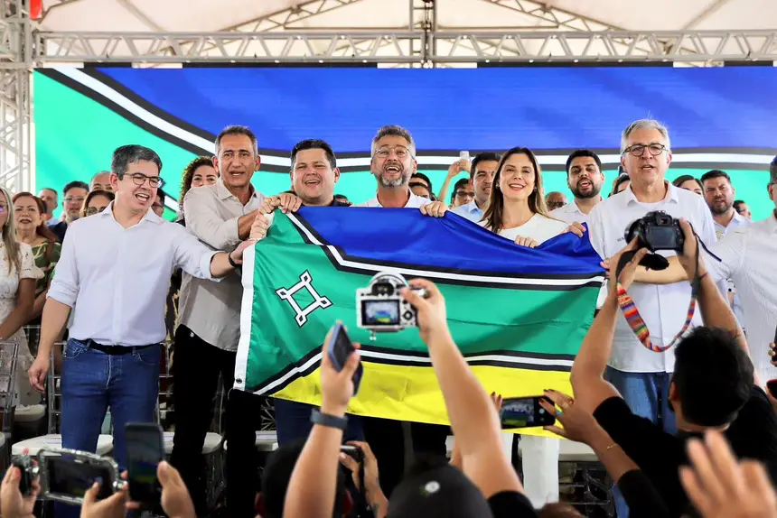  <div class='credito_fotos'>Foto: Vinicius Rodrigues - Agência Grito    |   <a href='/midias/2025/originais/20251205122959-GF00016754-F00211618.webp' download><i class='fa-solid fa-download'></i> Download</a></div>