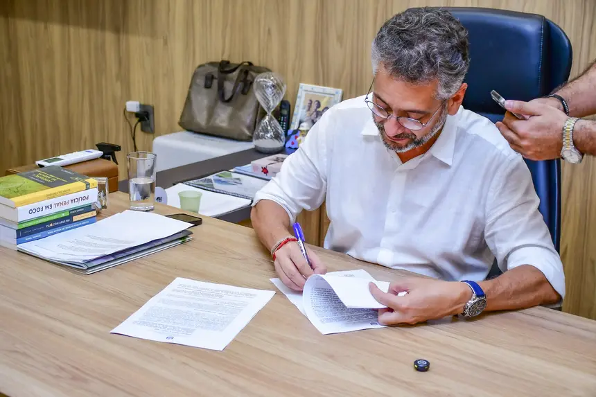  <div class='credito_fotos'>Foto: Max Renê/GEA   |   <a href='/midias/2025/originais/20251209090041-GF00016755-F00211657.webp' download><i class='fa-solid fa-download'></i> Download</a></div>