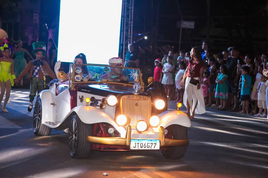  <div class='credito_fotos'>Foto: Gabriel Penha/Fundação Marabaixo   |   <a href='/midias/2025/originais/20251209093019-GF00016758-F00211755.webp' download><i class='fa-solid fa-download'></i> Download</a></div>