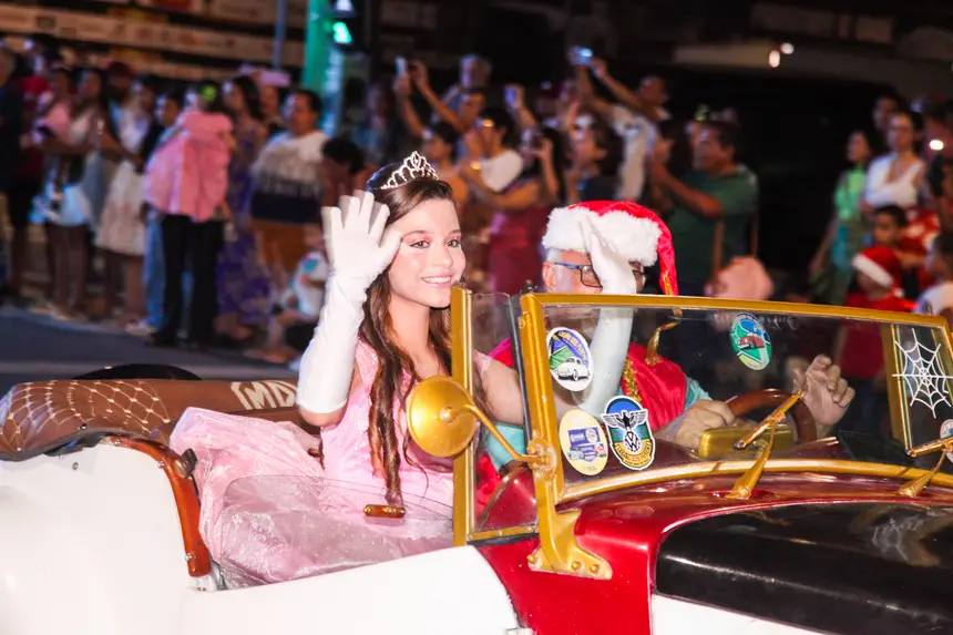  <div class='credito_fotos'>Foto: Gabriel Penha/Fundação Marabaixo   |   <a href='/midias/2025/originais/20251209093020-GF00016758-F00211756.webp' download><i class='fa-solid fa-download'></i> Download</a></div>