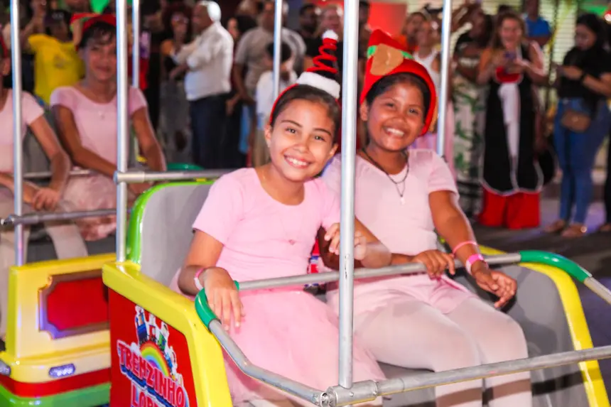  <div class='credito_fotos'>Foto: Gabriel Penha/Fundação Marabaixo   |   <a href='/midias/2025/originais/20251209093041-GF00016758-F00211773.webp' download><i class='fa-solid fa-download'></i> Download</a></div>