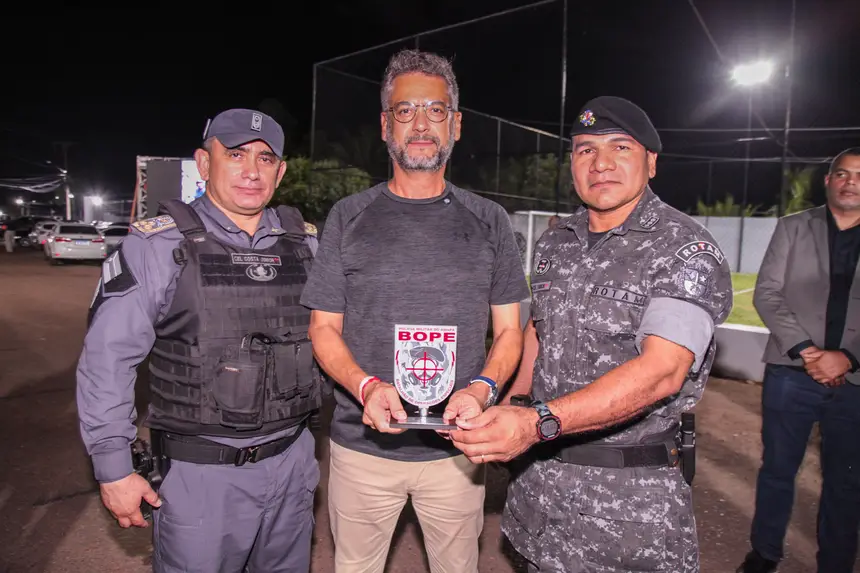  <div class='credito_fotos'>Foto: Gabriel Penha/Fundação Marabaixo   |   <a href='/midias/2025/originais/20251209105228-GF00016763-F00211968.webp' download><i class='fa-solid fa-download'></i> Download</a></div>