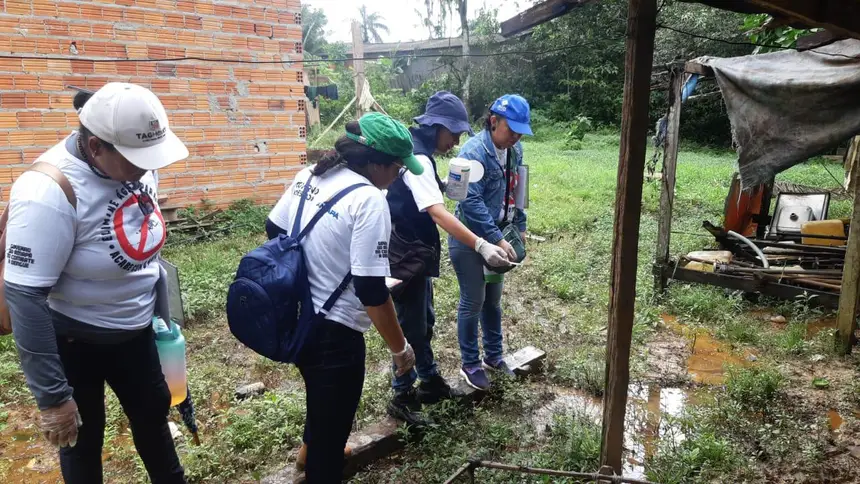 visitas em campo para identificar locais com possíveis criadouros do mosquito Aedes aegypti, transmissor da dengue, zika e chikungunya. 