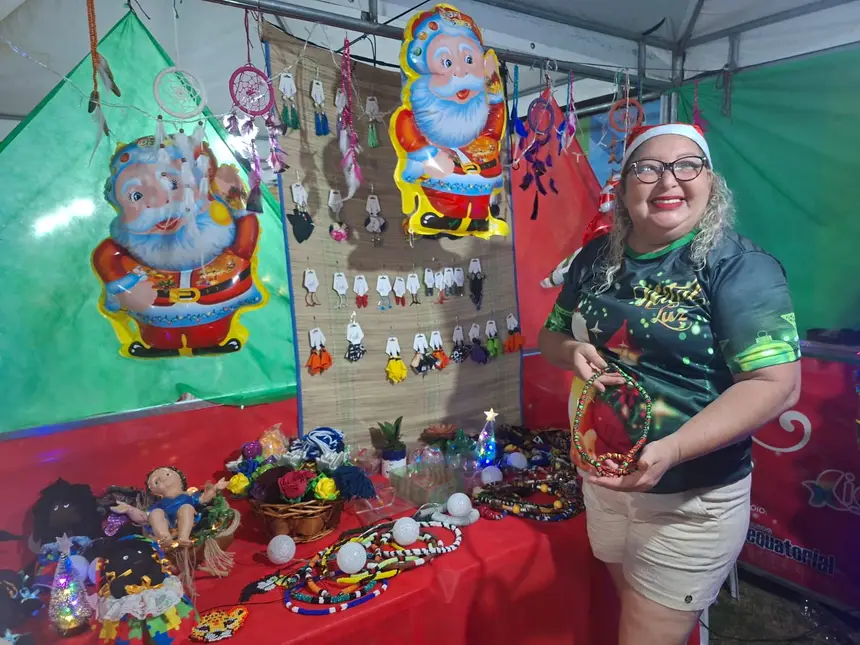 Artesã, Alcicler de Souza aproveitou para fazer uma renda extra