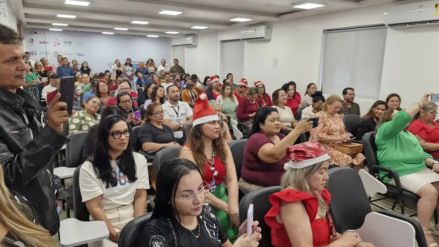 O momento aconteceu no auditório da Seed