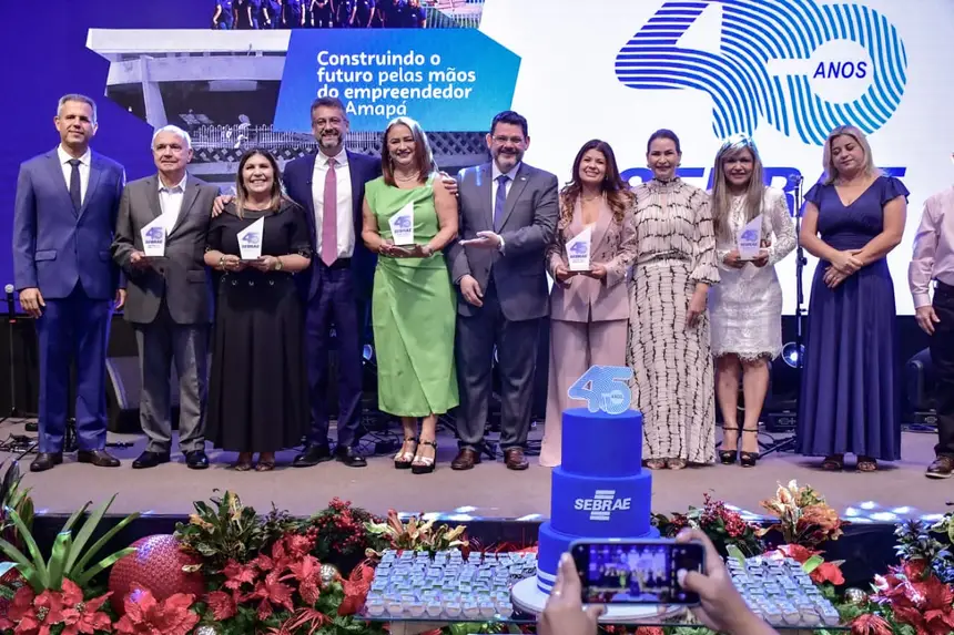  <div class='credito_fotos'>Foto: Max Renê/GEA &nbsp;&nbsp;|&nbsp;&nbsp; <a href='/midias/2025/originais/20251226121854-GF00016764-F00211980.webp' download><i class='fa-solid fa-download'></i> Download</a></div>