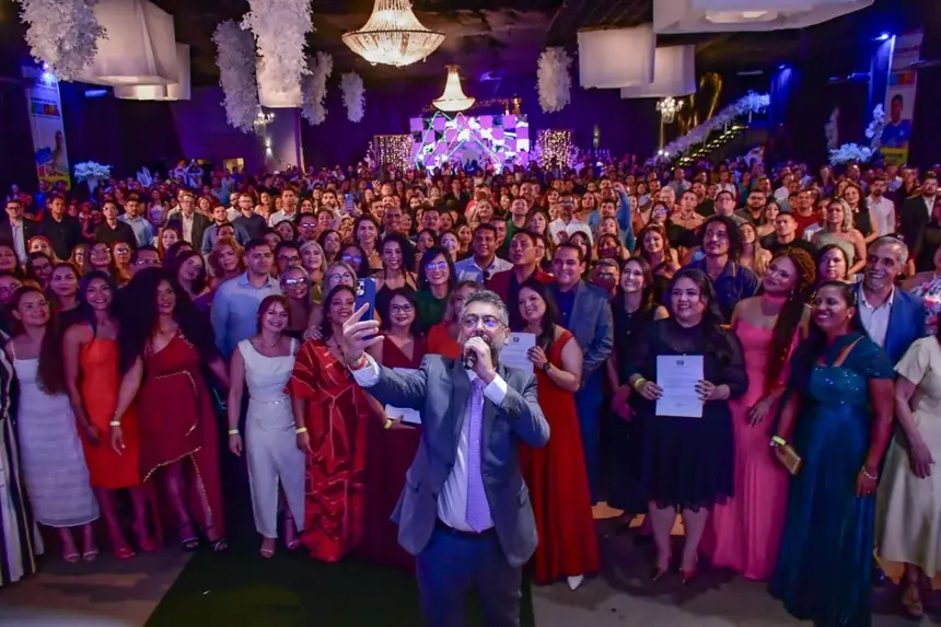  <div class='credito_fotos'>Foto: Max Renê/GEA &nbsp;&nbsp;|&nbsp;&nbsp; <a href='/midias/2025/originais/20251226123410-GF00016767-F00212082.webp' download><i class='fa-solid fa-download'></i> Download</a></div>