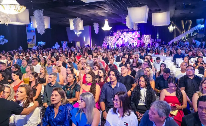  <div class='credito_fotos'>Foto: Max Renê/GEA &nbsp;&nbsp;|&nbsp;&nbsp; <a href='/midias/2025/originais/20251226123458-GF00016767-F00212127.webp' download><i class='fa-solid fa-download'></i> Download</a></div>