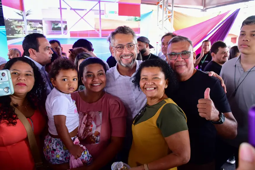  <div class='credito_fotos'>Foto: Max Renê/GEA &nbsp;&nbsp;|&nbsp;&nbsp; <a href='/midias/2025/originais/20251226124333-GF00016769-F00212177.webp' download><i class='fa-solid fa-download'></i> Download</a></div>