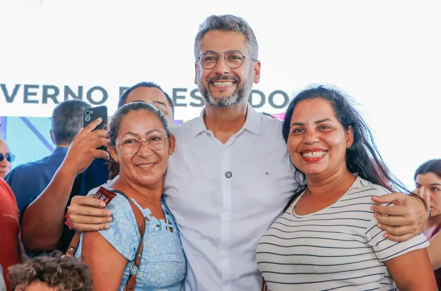  <div class='credito_fotos'>Foto: Ruan Alves / GEA &nbsp;&nbsp;|&nbsp;&nbsp; <a href='/midias/2025/originais/20251226130238-GF00016771-F00212209.webp' download><i class='fa-solid fa-download'></i> Download</a></div>