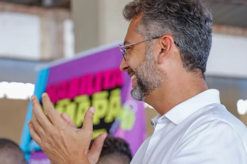  <div class='credito_fotos'>Foto: Ruan Alves / GEA &nbsp;&nbsp;|&nbsp;&nbsp; <a href='/midias/2025/originais/20251226130240-GF00016771-F00212211.webp' download><i class='fa-solid fa-download'></i> Download</a></div>