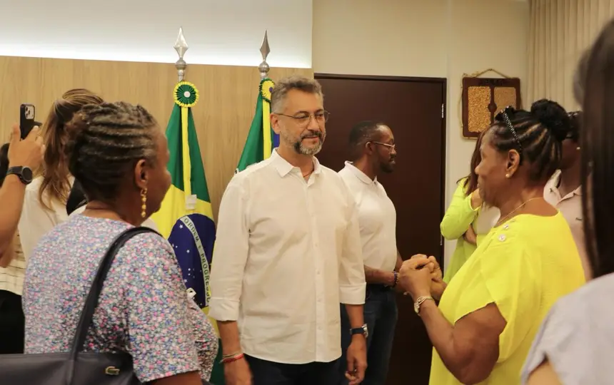  <div class='credito_fotos'>Foto: Ruan Alves / GEA &nbsp;&nbsp;|&nbsp;&nbsp; <a href='/midias/2025/originais/20251226131021-GF00016772-F00212242.webp' download><i class='fa-solid fa-download'></i> Download</a></div>